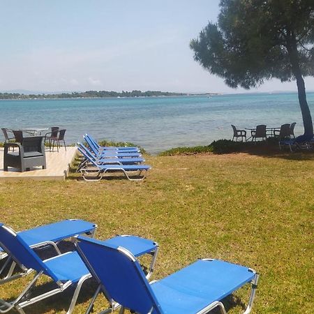 Studios Efi Beach Вурвуру Екстер'єр фото