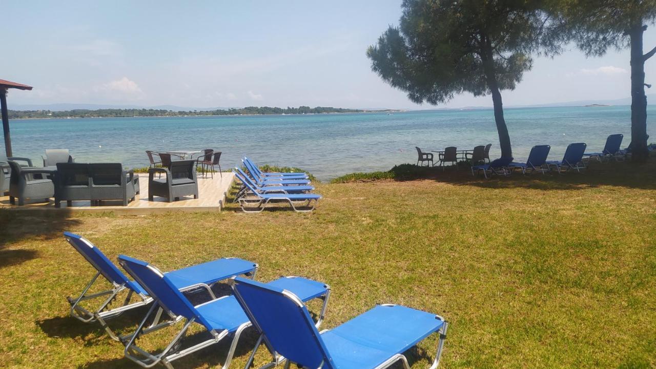 Studios Efi Beach Вурвуру Екстер'єр фото