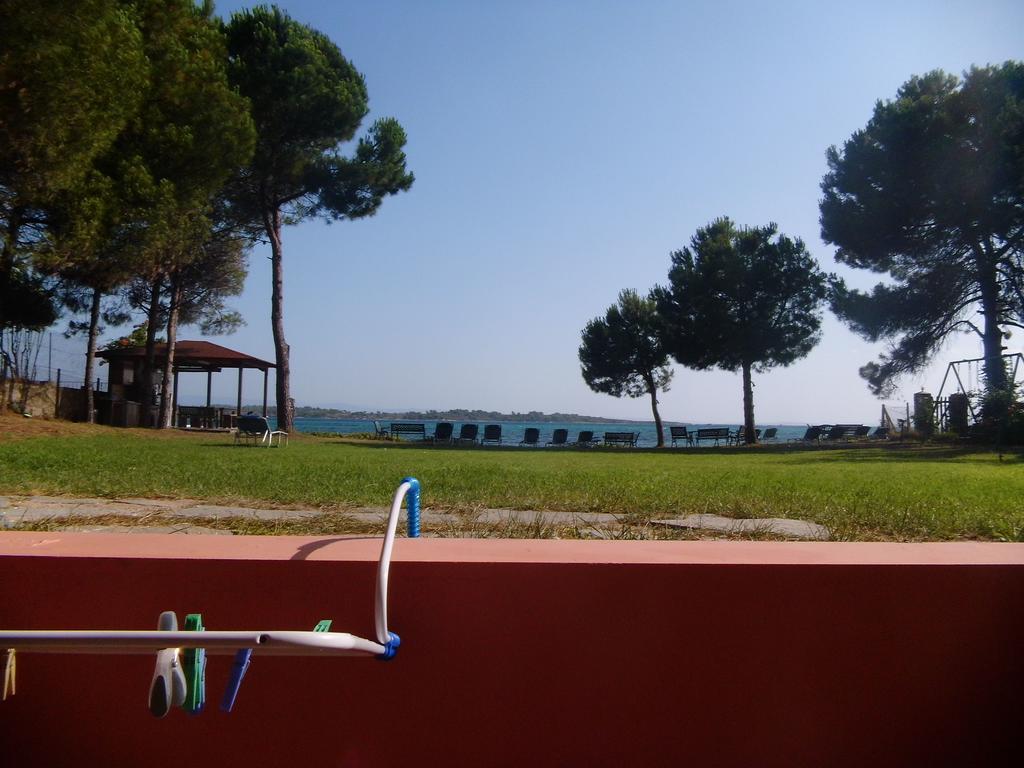 Studios Efi Beach Вурвуру Екстер'єр фото